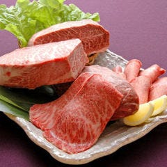 個室焼肉 牛傳 赤坂本店