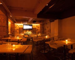 貸切10名〜100名宴会会場 リリーバンケット 栄伏見店