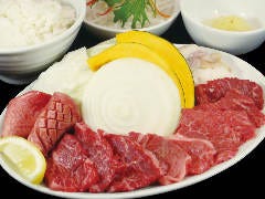 焼肉 肉のまるふく 狐島店