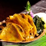 特大黒あわびの肝焼き。日本酒にもピッタリの逸品です。