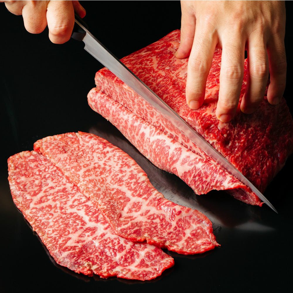 肉は全て店舗で毎日手切りだから新鮮です。