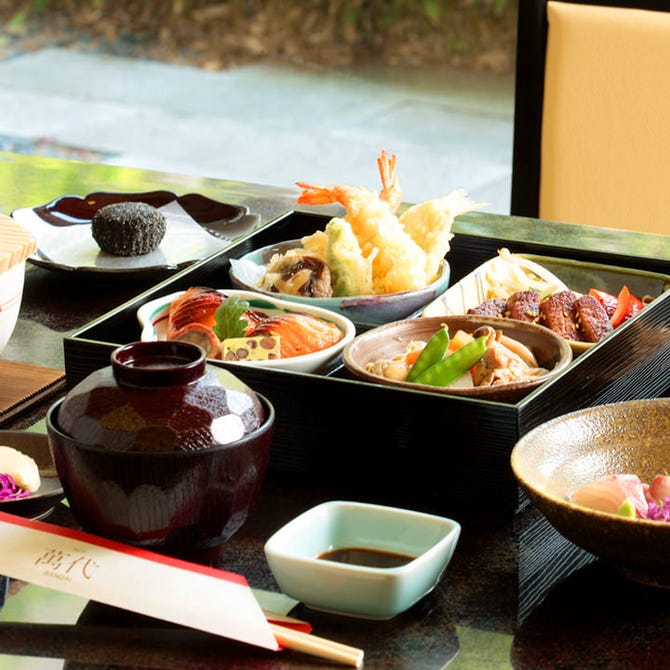 Anaクラウンプラザホテル新潟 割烹 萬代 新潟市中央区 割烹 ぐるなび