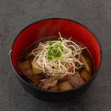 牛タンの煮込み