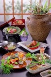 旬の味を楽しむ特別懐石