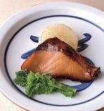 お昼のご会食やご接待などにもおすすめの『東山』／12月のお献立