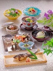 ご接待にもご宴席にも適した『北山』／6月のお献立
