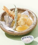 お昼のご会食やご接待などにもおすすめの『東山』／7月のお献立
