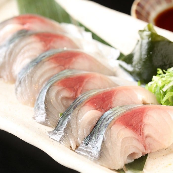 秋葉原のおすすめ居酒屋『秋葉原漁港 快海 』の「生サバの刺し身」