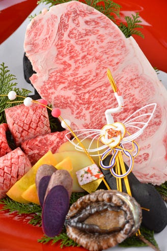 札幌すすきのでラムチョップなど人気の肉料理を味わえる店15選