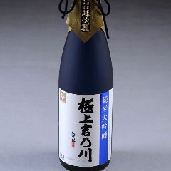 地元新潟でも珍しい銘柄日本酒を多数ご用意しております。
