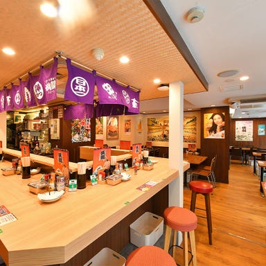 日本一の串かつ 横綱 難波南海通り別館_1名様からOK!カウンター席あります!