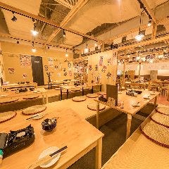 最大30名様座れる掘りごたつ席、 美味しい九州料理をご堪能♪