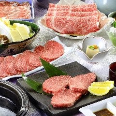 しゃぶしゃぶ すき焼きしゃぶ禅 小倉店_各種牛肉をラインナップ。
