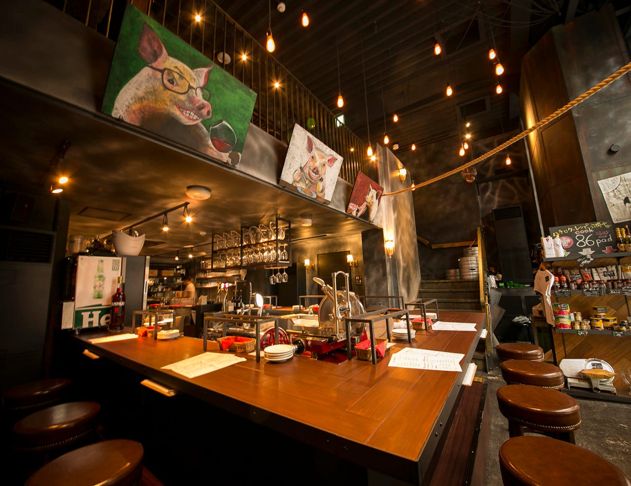 生ハムとPIZZA。86ストア_【カウンター席】デートやチョイ飲みにオススメ！