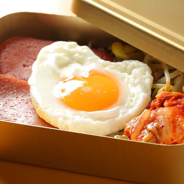 韓国式お弁当トシラク。
振って振って食べるスタイルです！