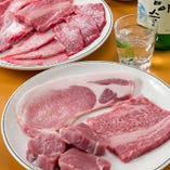 ソソ盛り　『特選牛肉3種』と三枚肉・ロース・ヘレの『上質豚肉3種』！2人前のボリューム