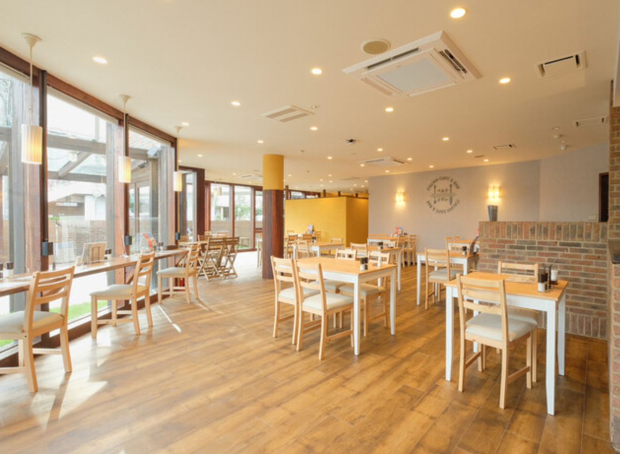 ファミリーレストラン ペルテの店内