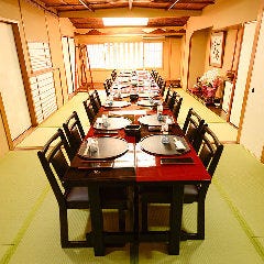 お座敷はテーブル席にて、2名から 25名様まで対応可能です!