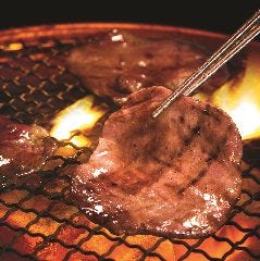 ちょっと贅沢に楽しめる食べ放題コース！牛タン・上焼肉コース♪
