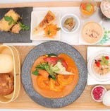 ふれんち御膳・海老と季節野菜のアメリケーヌカレーソース 2980円　