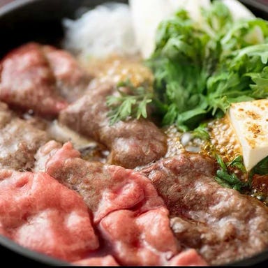 皐月3．25 SATSUKI 食べ放題酒場新宿本店 炭火焼鳥 もつ鍋_【2025秋冬！新登場】～博多風情・牛鍋～食べ放題＆3時間プレミアム飲み放題付きコース☆