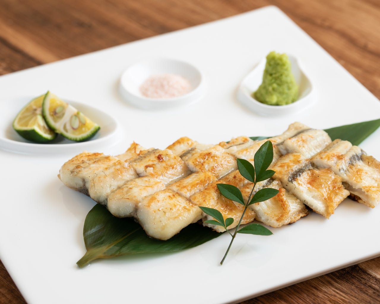 四季旬菜 いおり_【日本酒に合うお料理】料理長が腕をふるった逸品料理をご提供！