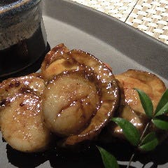 四季旬菜 いおり_帆立バター醤油焼き山椒風味