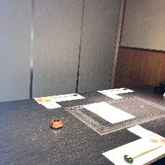四季旬菜 いおり_半個室/仕切りを外せば最大12名様までご利用可能です