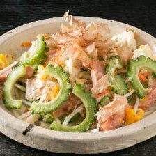沖縄料理が勢ぞろい！