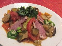 夏季限定合鴨と夏野菜の冷麺サラダ、スープ、ドリンク付940円