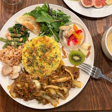 スパイスカレー SPC_辛さ控えめの日替わりスパイスカレー