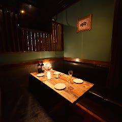 フラッと立ち寄れる少人数様席をご用意致しました。