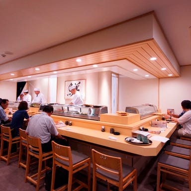 築地海鮮寿司 すしまみれ 新宿セントラルロード店 店内の画像