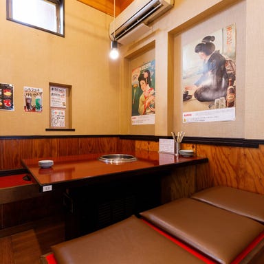 焼肉 あきた苑 白沢街道店_安くて美味いと評判の大衆焼肉!昔ながらのエモい雰囲気が魅力の空間