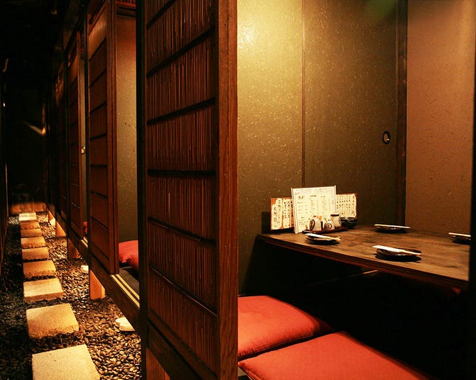 二代目 魚屋町 田町 三田本店 田町 三田 刺身 ぐるなび