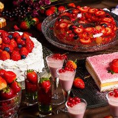 苺のパーティープラン＜全5品＞苺デザート盛合せ＋苺のカクテル＋90分飲み放題\5000