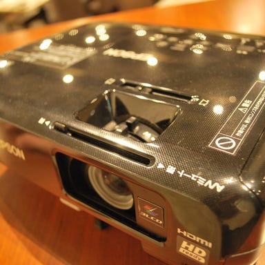 完全個室居酒屋 伊達なおもてなし DUCCA 仙台駅前店_スクリーン+プロジェクター