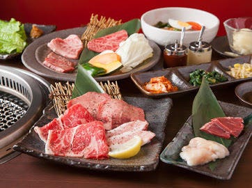 焼肉 樂