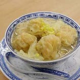 香港式ワンタン麺