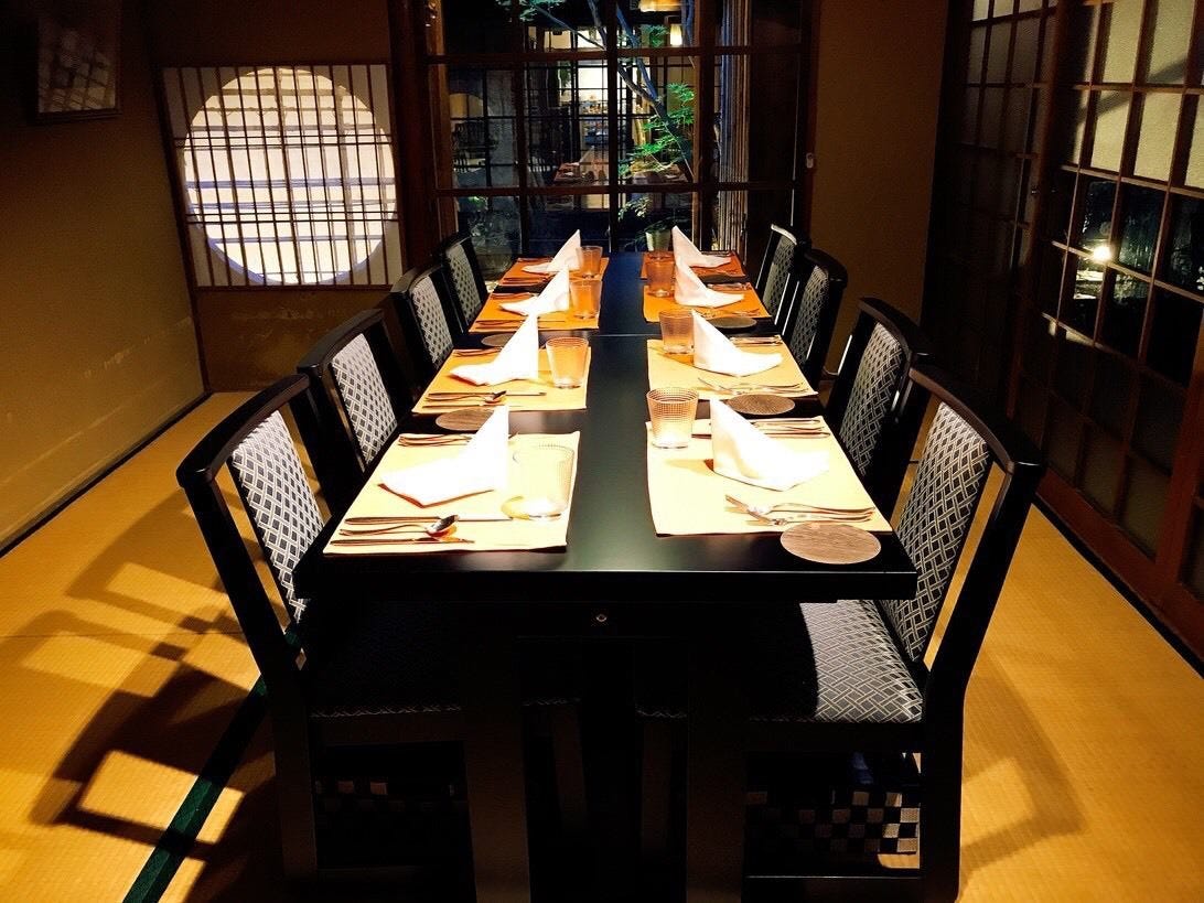 町屋をリノベーションしたエピス店内