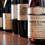 【フランスワインとご一緒に】
ワイン通も、初心者も虜にする豊富なラインナップ