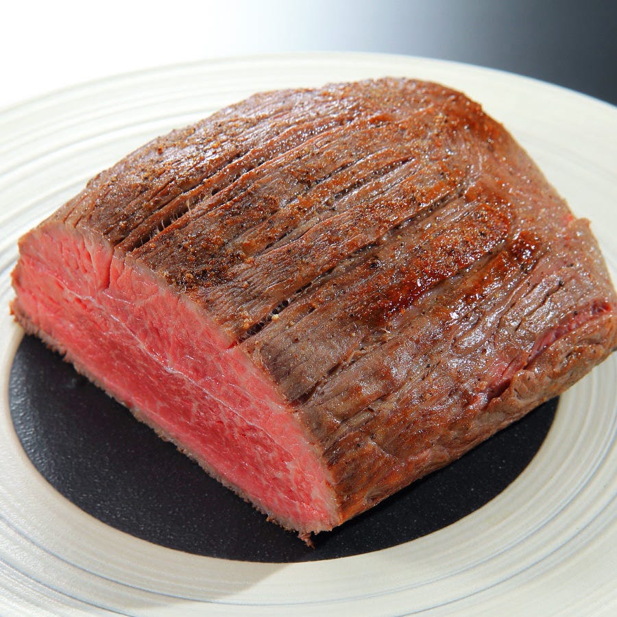 牧草牛 赤身肉専門店 レットイットビーフ 肥後橋 写真 ぐるなび