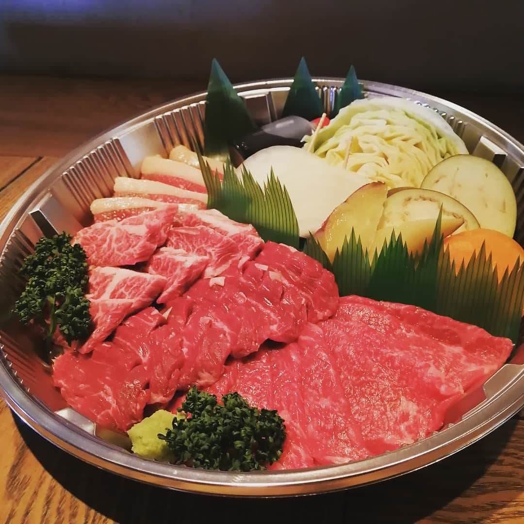 牧草牛 赤身肉専門店 レットイットビーフ 肥後橋 写真 ぐるなび 牧草牛 赤身肉専門店 レットイットビーフ 肥後橋 写真 ぐるなび