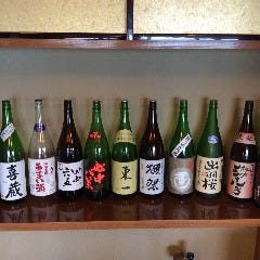 糸島のお酒をはじめ、多くの日本酒をご準備しております