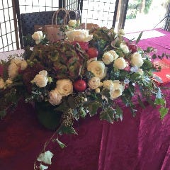 お花の装飾もお任せください　ご要望もお受けいたします