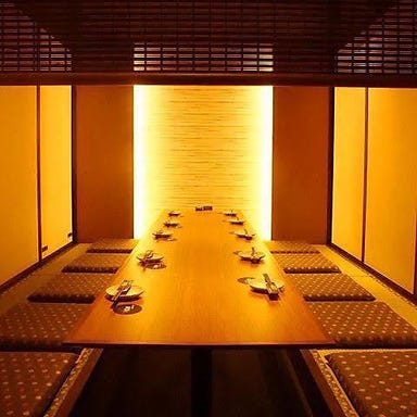 完全個室×食べ飲み放題 海鮮と肉 喫煙可能 佐屋 京橋店 店内の画像