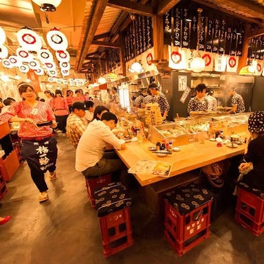 屋台屋 博多劇場 横浜店_キッチンが見えるカウンター席♪目の前で焼き上がる臨場感を堪能できます♪