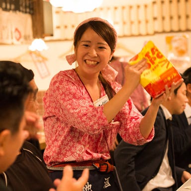 屋台屋 博多劇場 横浜店_スタッフも元気に接客!