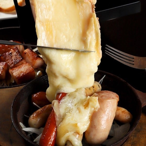 リニューアル 全7品 ラクレットチーズパーティーコース 3時間飲み放題4480円 3480円の詳細 個室肉バル 食べ放題 アモーレ 立川北口店 立川 居酒屋 ぐるなび