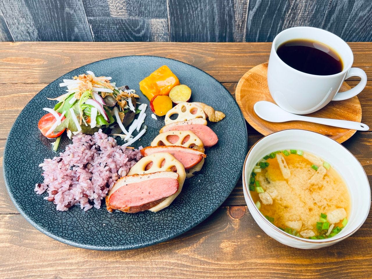 フュージョン カフェ（四日市/カフェ） - 楽天ぐるなび